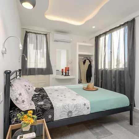 Vila Naxos Double Private Balcony Views *